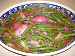 Green Beans with Pan Roasted Red Onions